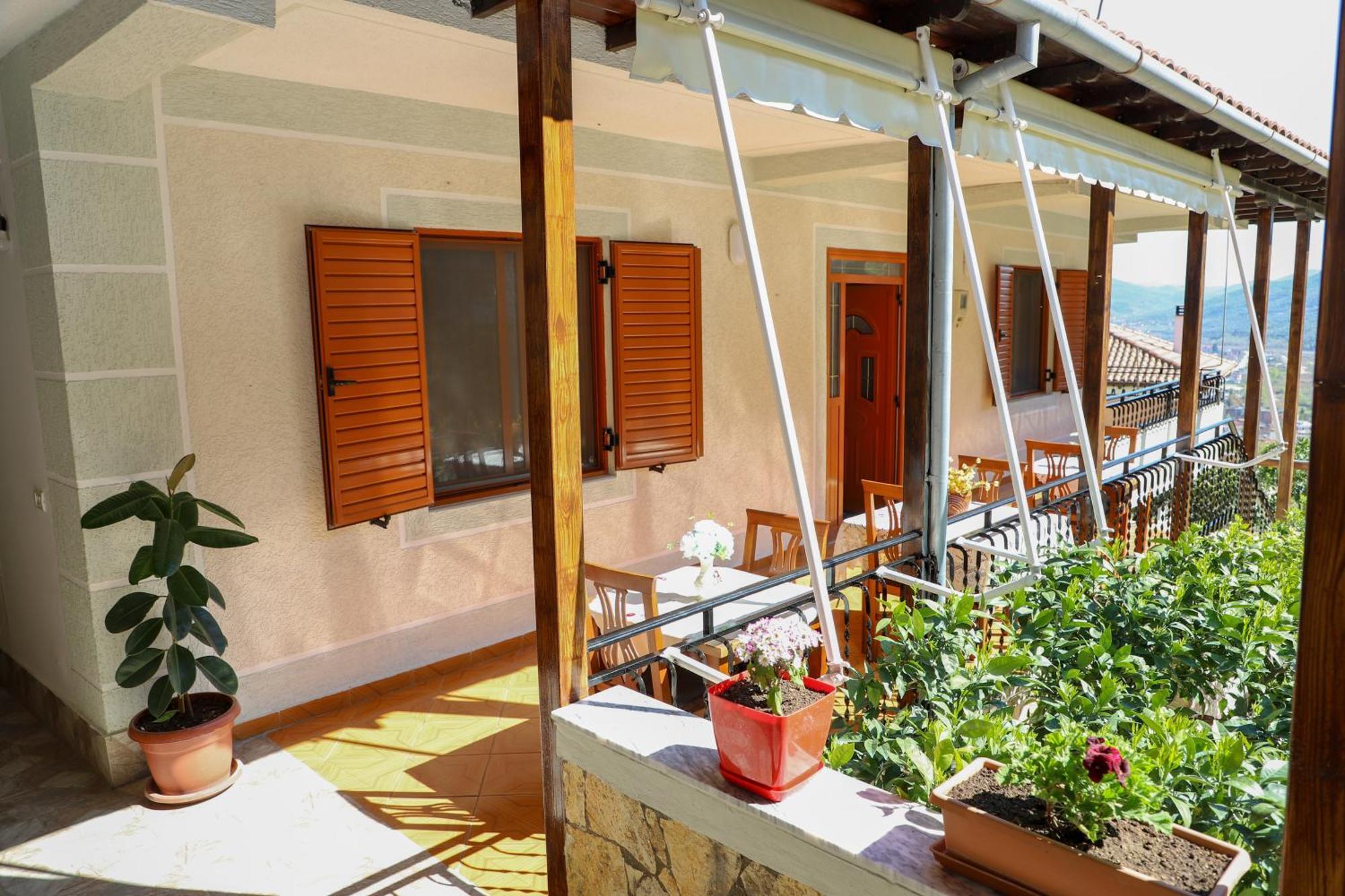 Marjo Guest house