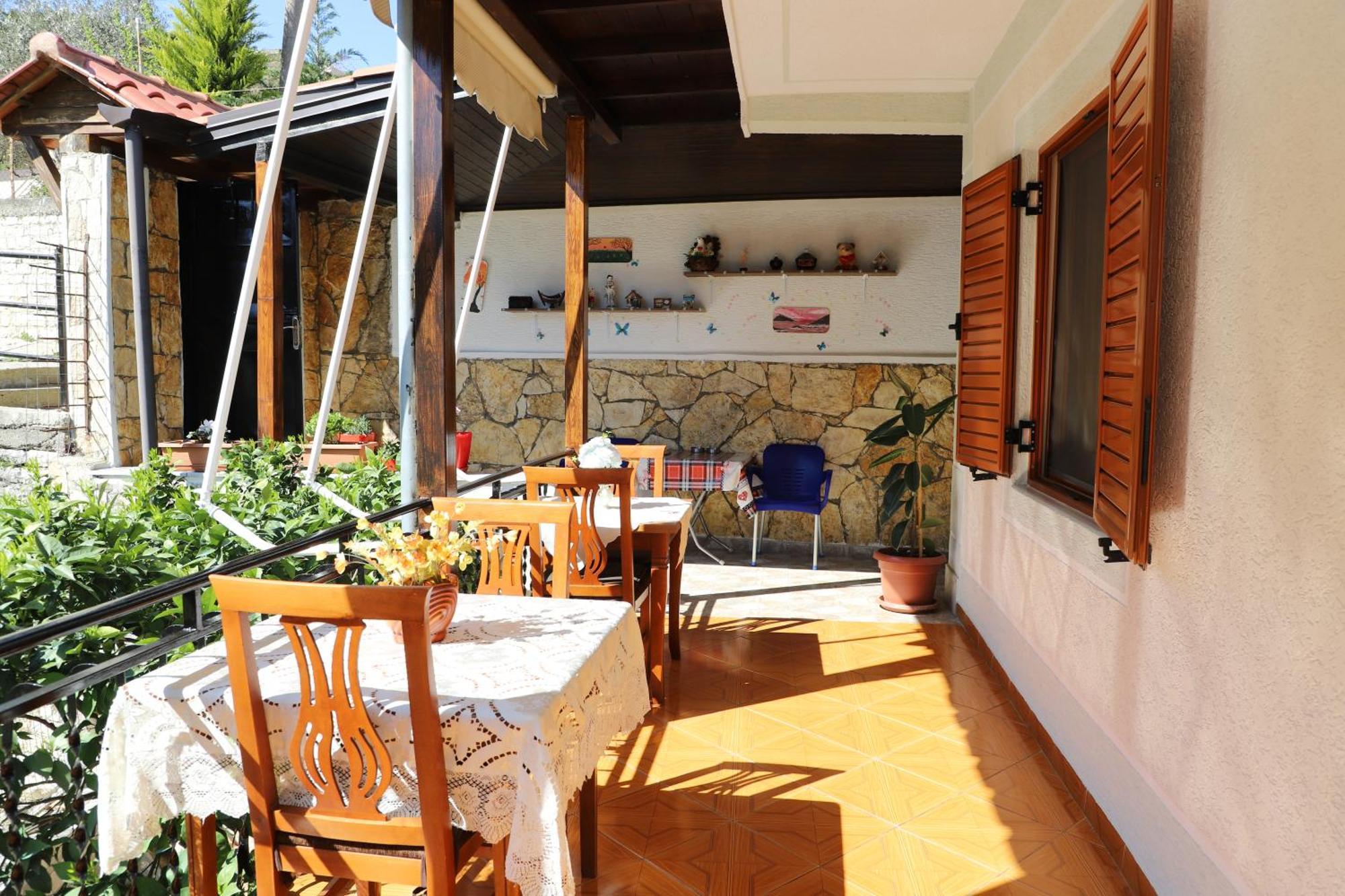 Guest house Marjo Berat